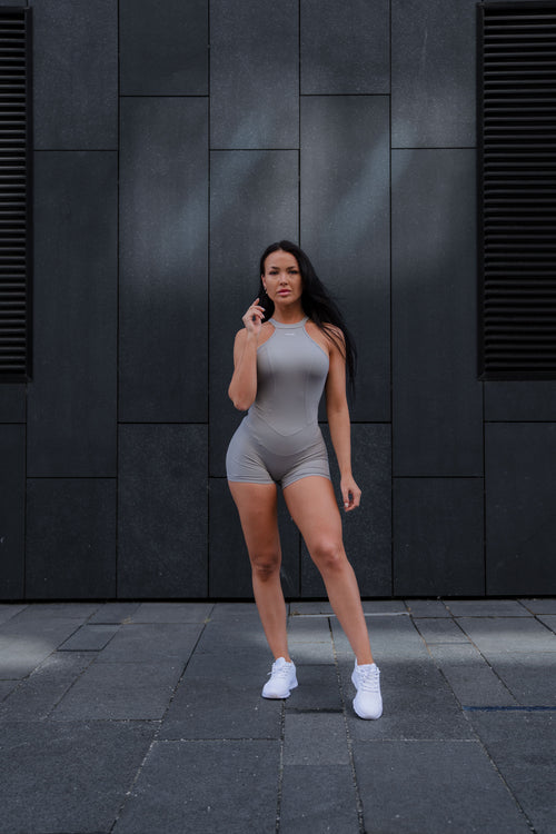 V-BACK BODYSUIT GREY