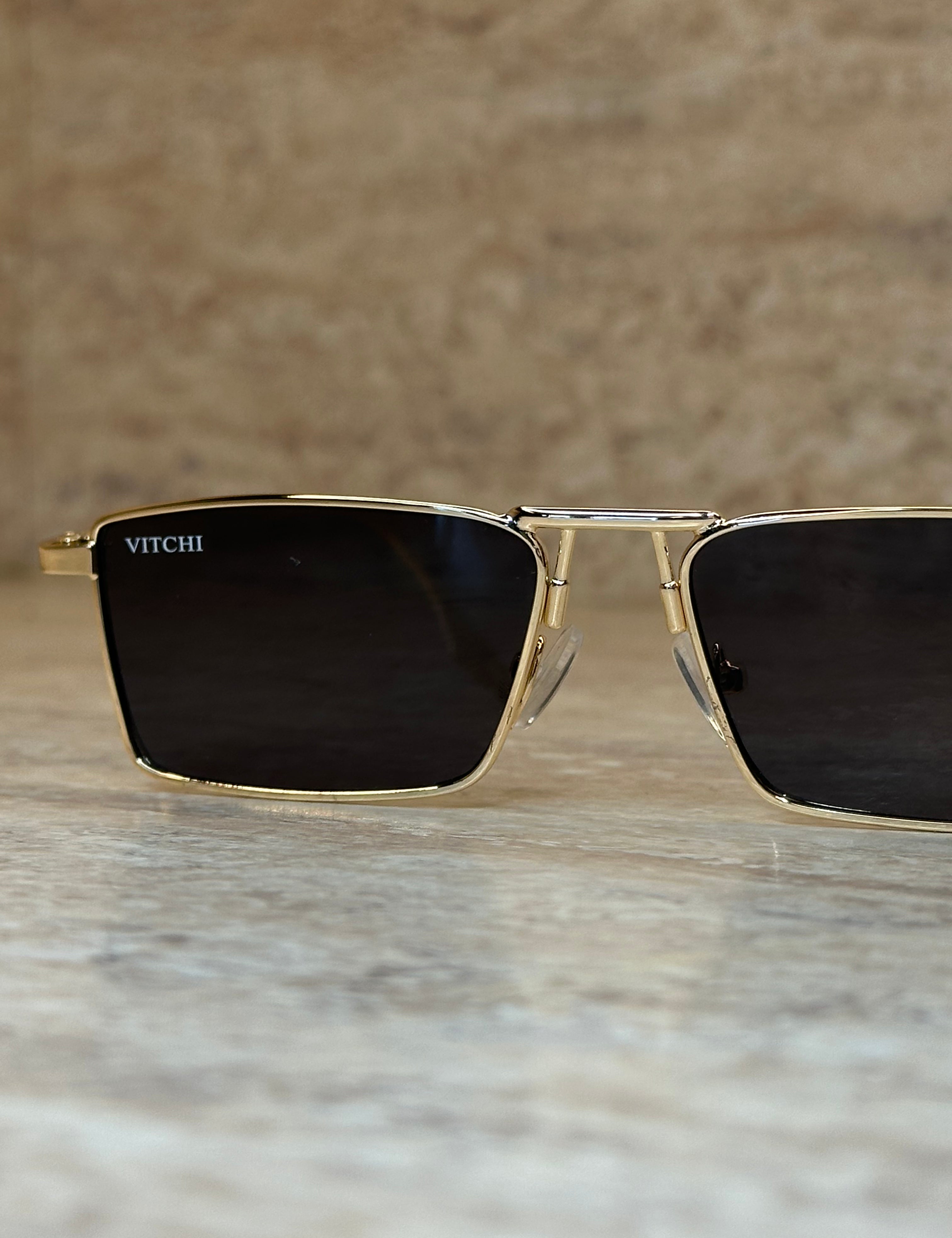 Bold Glasses Black Gold