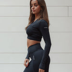 Classy v - zip top black - NORTHLINE LABEL AS