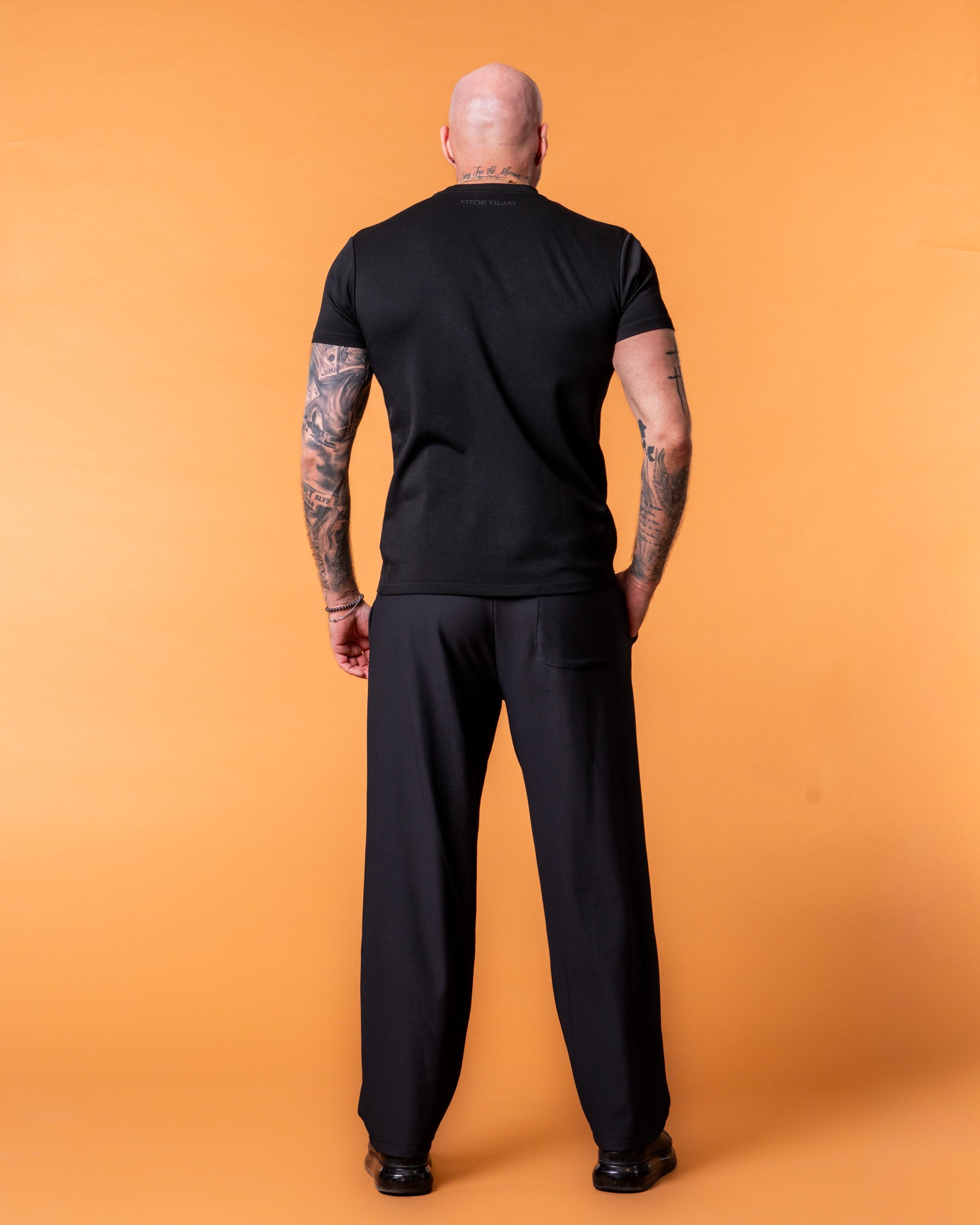 Crewneck Vitchi Black - NORTHLINE LABEL AS