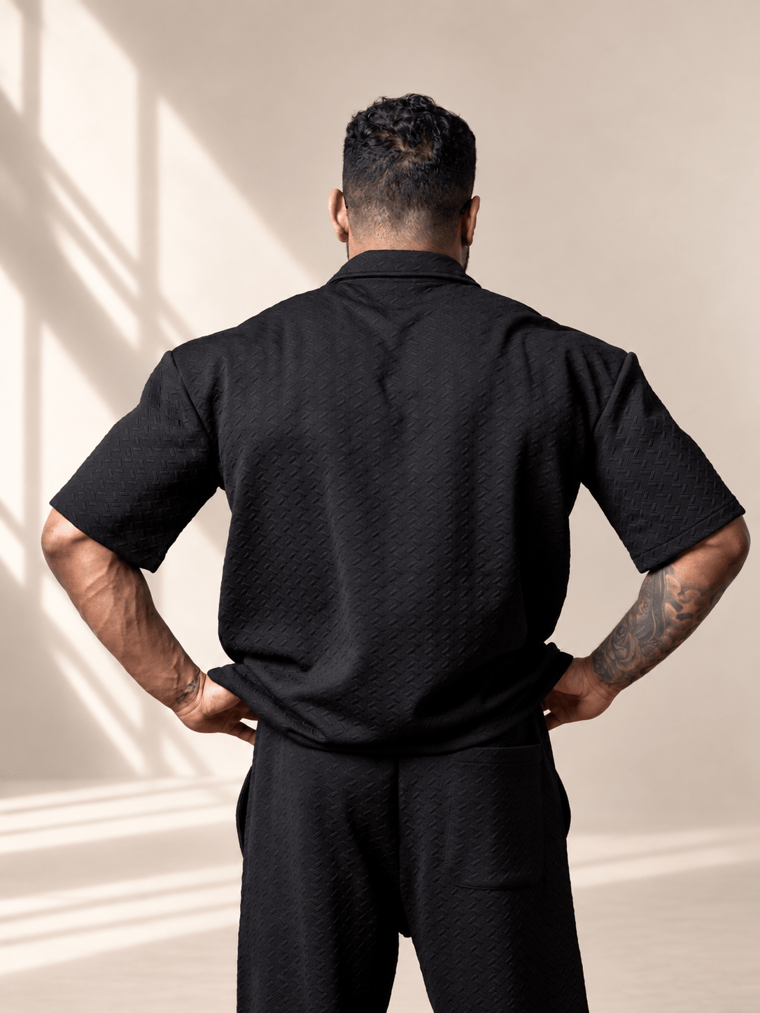 Lumière Black Half Zip Gold - VITCHI VILANI