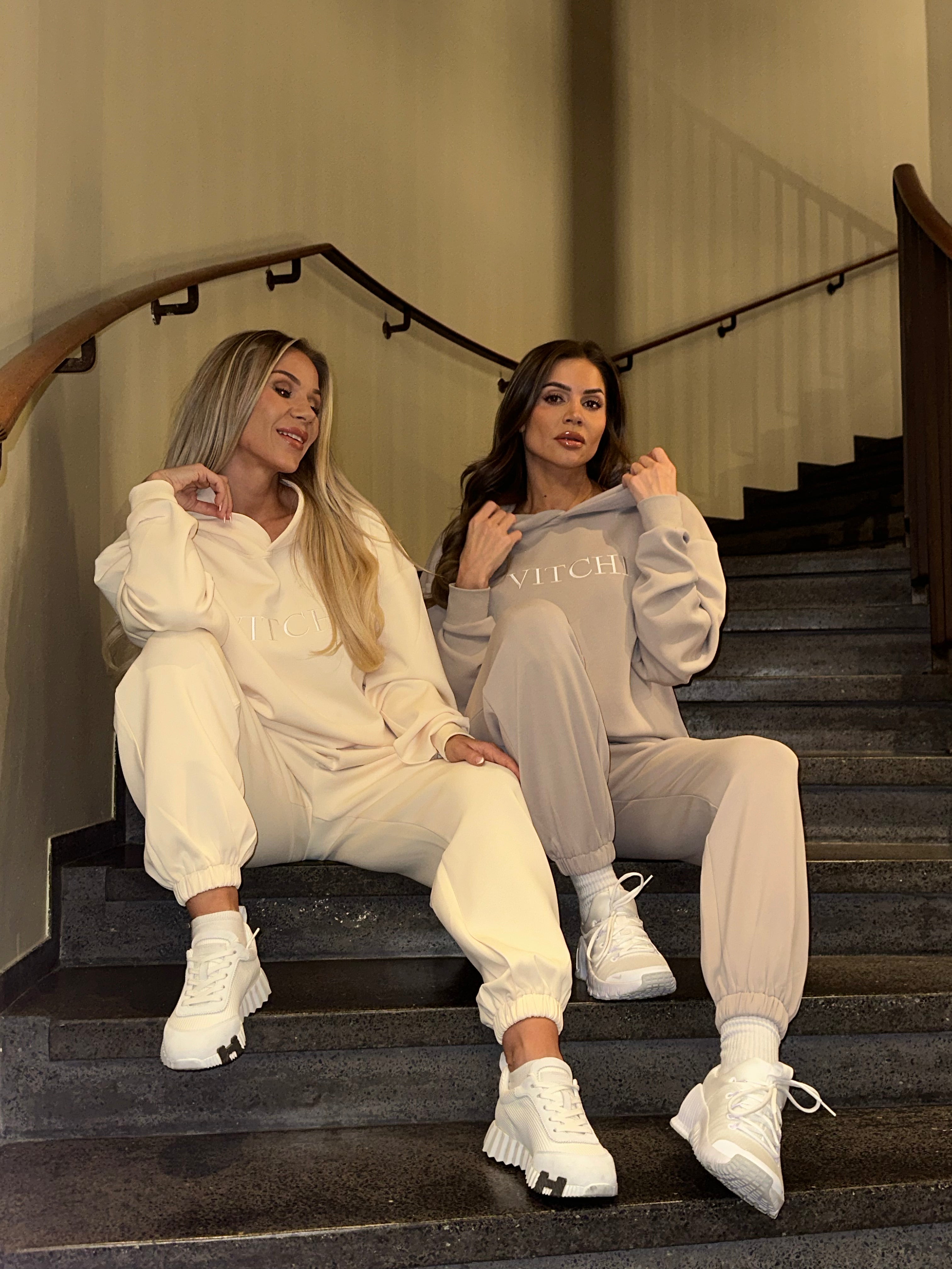 Luxe tracksuit pants oversized vanilla - NORTHLINE LABEL AS