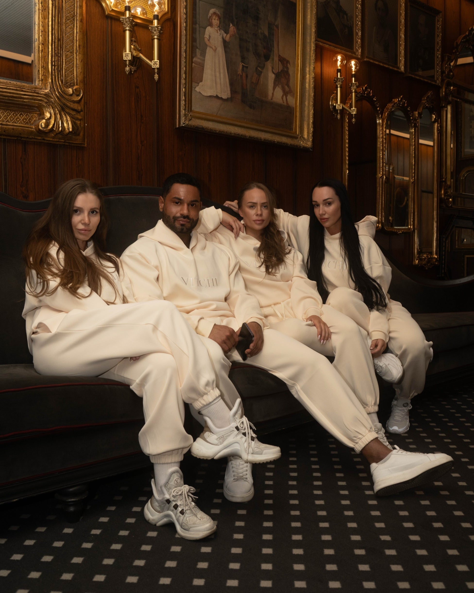Luxe Tracksuit Pants Oversized Vanilla (Man) - NORTHLINE LABEL AS