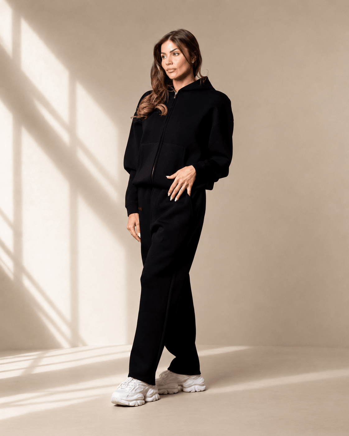 Noir Tracksuit Hoodie - VITCHI VILANI