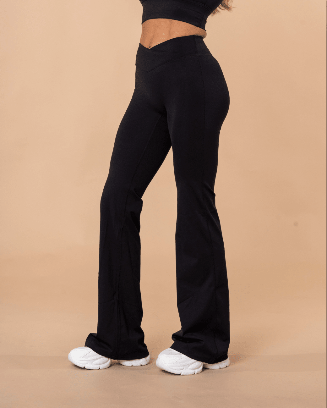 Old money black flares - NORTHLINE LABEL AS