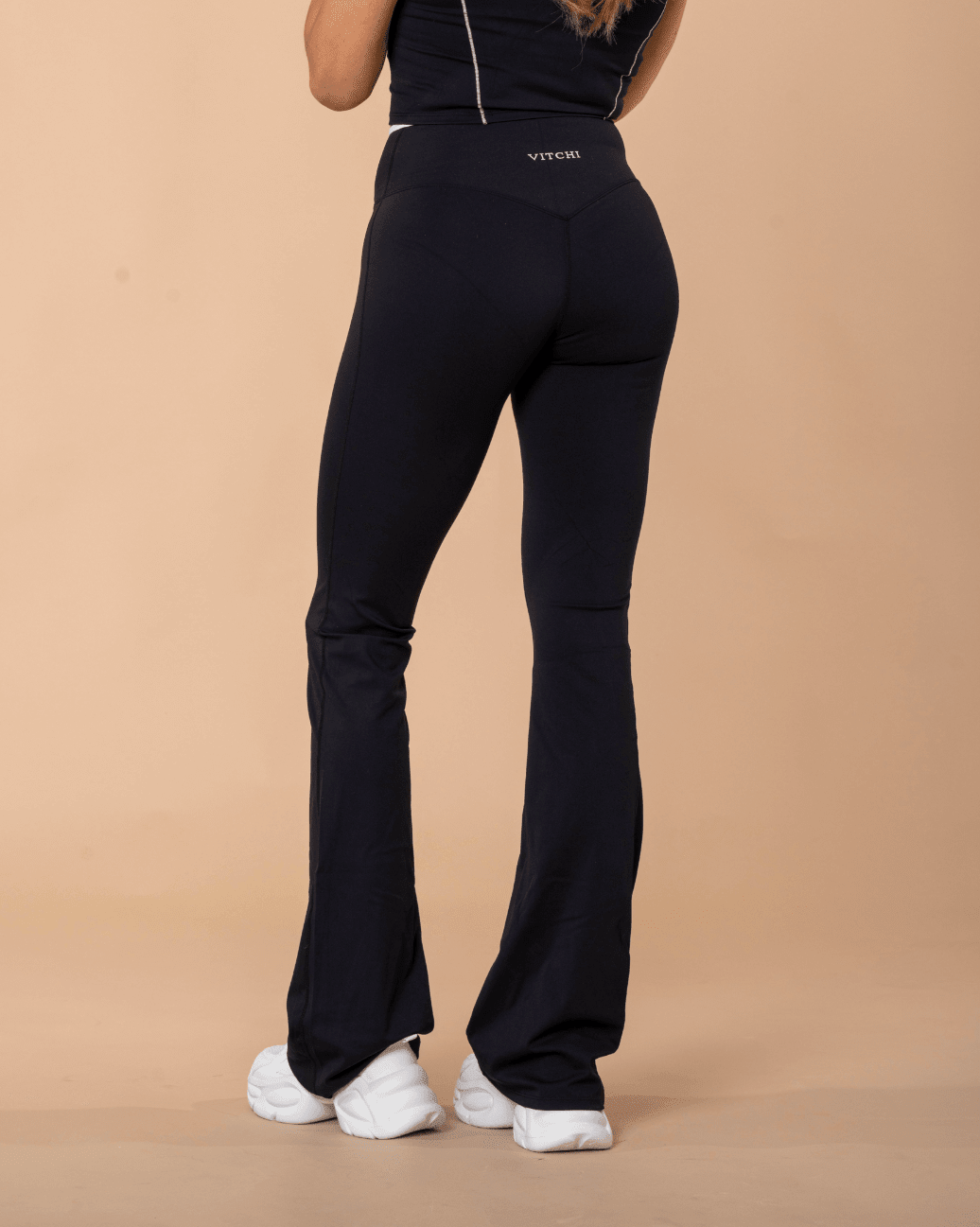 Quiet power v - waist flares - NORTHLINE LABEL AS