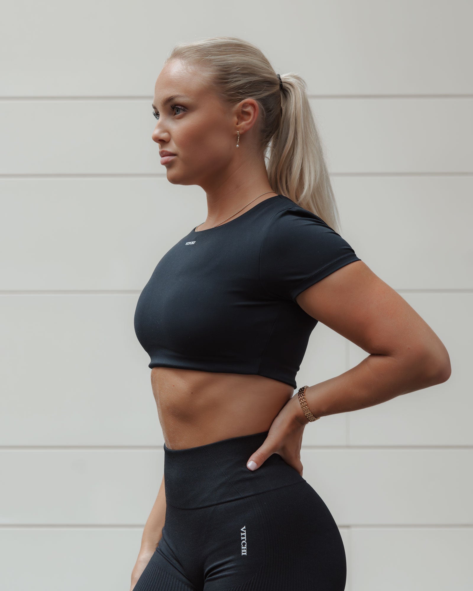 Short sleeve top black - NORTHLINE LABEL AS