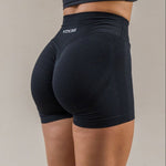 V - waist sculpt shorts black - NORTHLINE LABEL AS